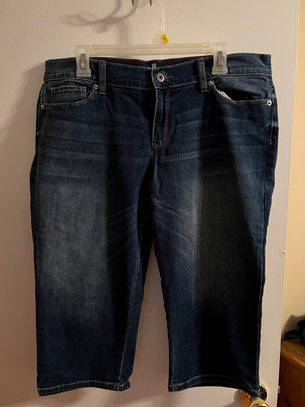 Liz Claiborne Dark Blue Denim Jean Capris